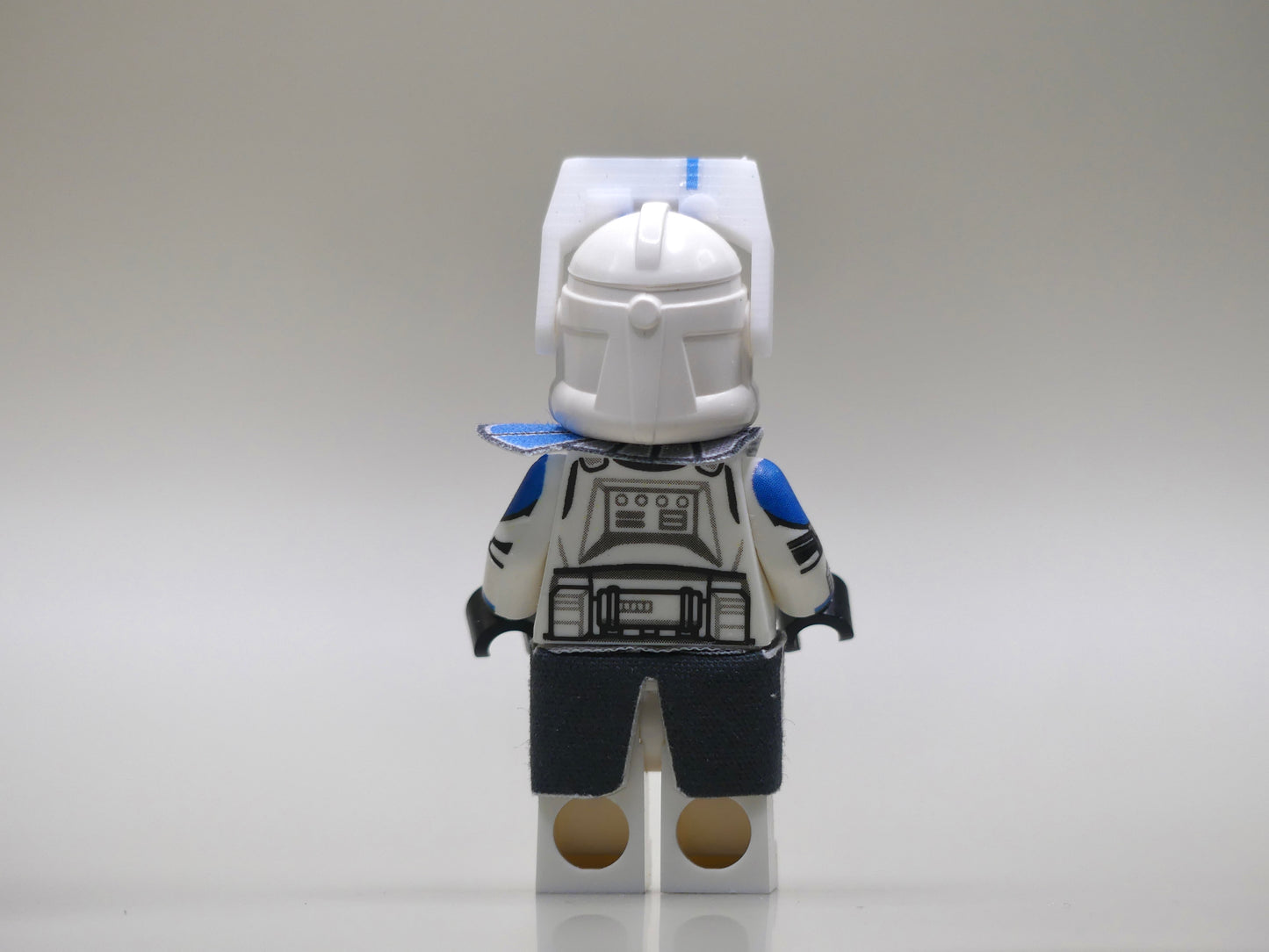 501st Commander Bow P2 180°