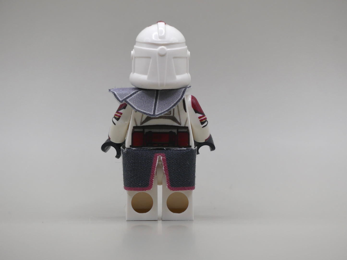 Coruscant guard Commander Fil P2 180°