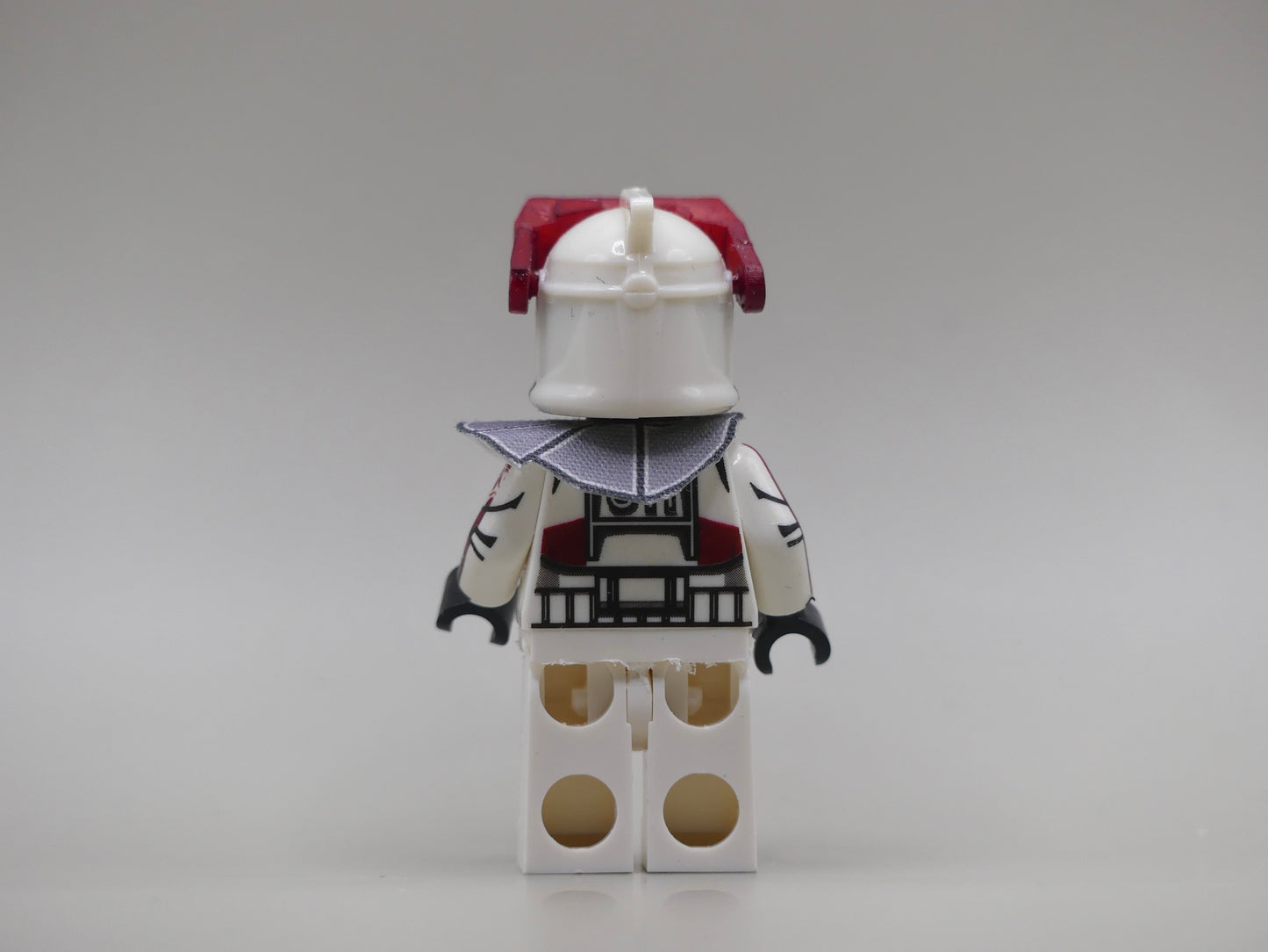 Coruscant garde Lieutenant Thire P1 180°