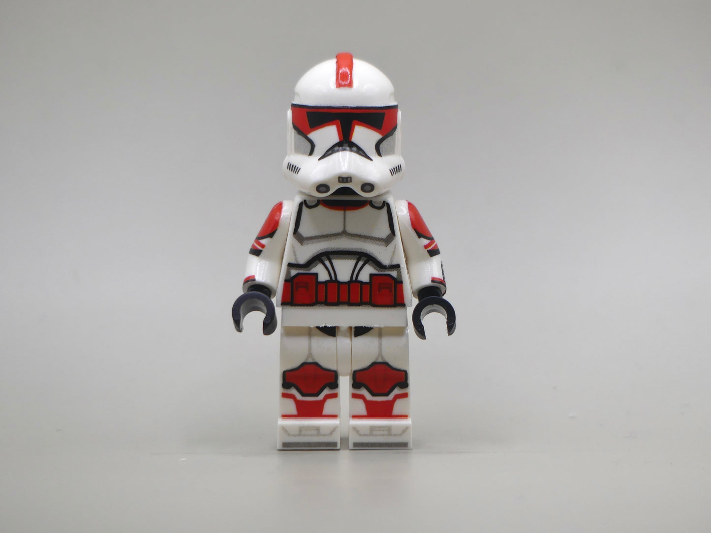 Coruscant guard Fil trooper Red P2 180°